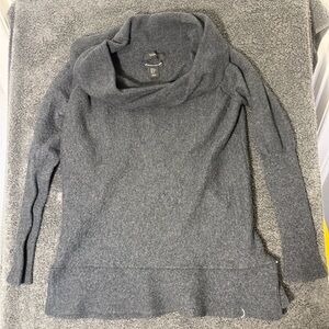 Tahari Extra Fine Merino Wool Grey Women's Sweater